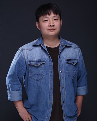 操操V逼器乐表演部部主任